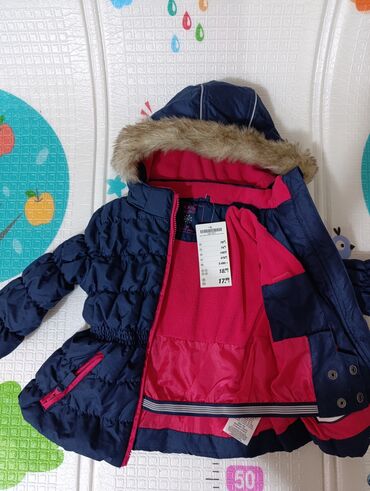 детский пальто: Новая зимняя❄️очень теплая куртка для девочки На возраст 1,5 - 2 года