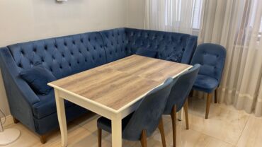 старые стулья: 380 Azn künc divanli masa dəsti satilir.Dəstin 4 stulu var Ünvan Xəzər