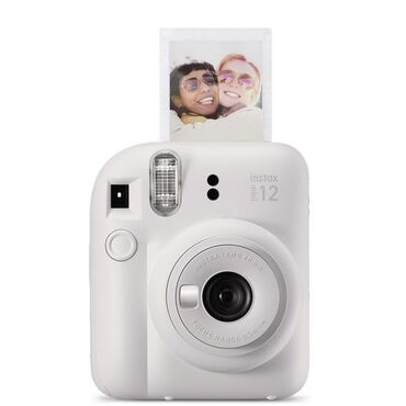 электронная фоторамка: Белая камера моментальной печати Instax mini 12. Компактный и легкий