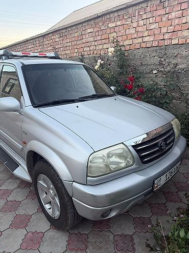 Suzuki Grand Vitara: 2003 г., Бензин, Внедорожник