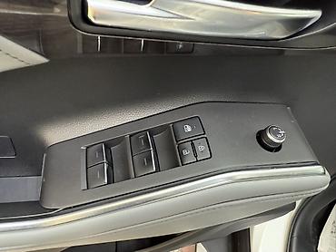 Toyota: Toyota Highlander: 2020 г., Гибрид, Кроссовер — 19