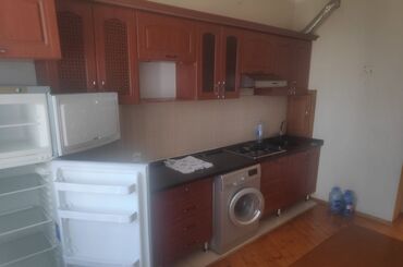 Uzunmüddətli kirayə mənzillər: Həsən əliyev tərəfdə mənzil kirayəsi üçün geniş və işıqlı 2 otaqlı — 4