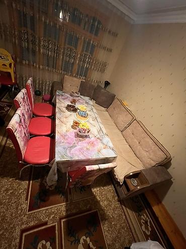 Künc divan və yemək masası dəsti - Künc divan: L formalı, yumşaq
