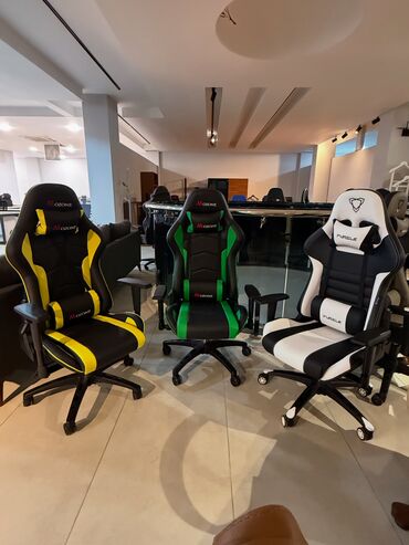 Ofis və oyun kresloları: Təkərli, Qolları tənzimlənir, Süni dəri — 22