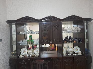 детская надувная горка: İşlənmiş, Açılan, 6 qapı Düz dolab, Qorka, Azərbaycan