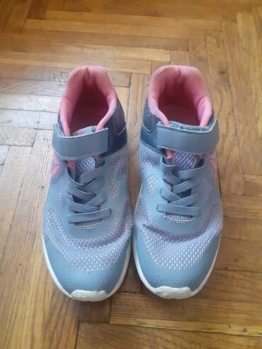 wilson patike za tenis: Reebok, Size - 34