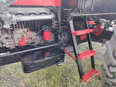 Traktorlar: Kənd təsərrüfatı üçün universal təkərli traktor - Güclü dizel — 5