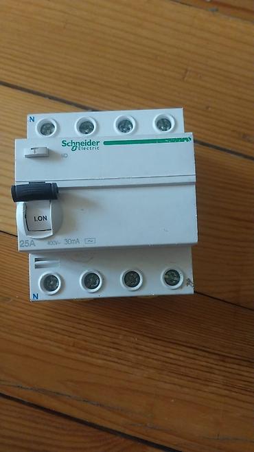 avtomat darvaza: Siemens Elektrik avtomat, 3 faza, 400 Vt — 2