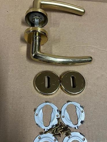 Maske za utičnice i prekidače: Sigma Maniglie “Derby” – set ručki za vrata - Model/serija: Derby — 6