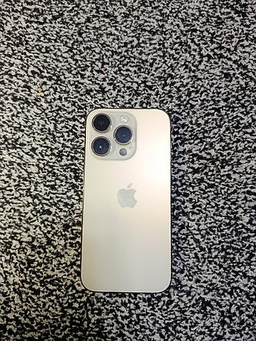 Apple iPhone: IPhone 14 Pro, Б/у, 128 ГБ, Белый, Чехол, 81 % — 5