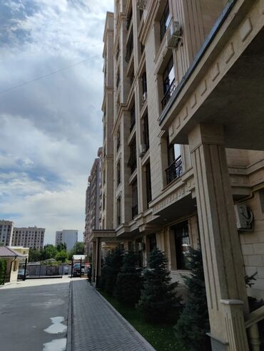 квартира 2 комнатная бишкек в Кыргызстан | Продажа квартир: 2 комнаты, 57 м², Элитка, 2 этаж, Свежий ремонт, Газовое отопление, Автономное отопление