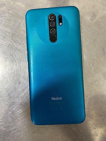 Redmi smartfon – mavi rəng Xüsusiyyətlər: - Arxa tərəfdə AI Quad