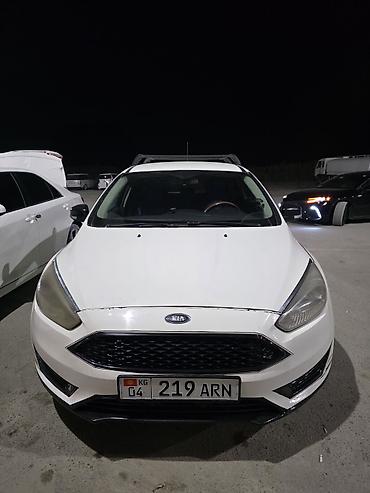 dodge challanger: Ford Focus: 2016 г., 1.6 л, Механика, Бензин, Универсал — 5