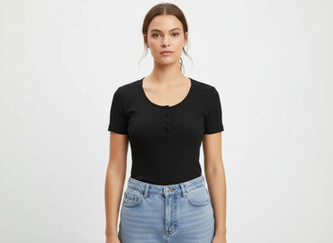 sinsay spodnie czarne z wysokim stanem: Sinsay, Women`s T-shirt, size S at lalafo.pl sinsay spodnie czarne z wysokim stanem: Sinsay, Women`s T-shirt, size S