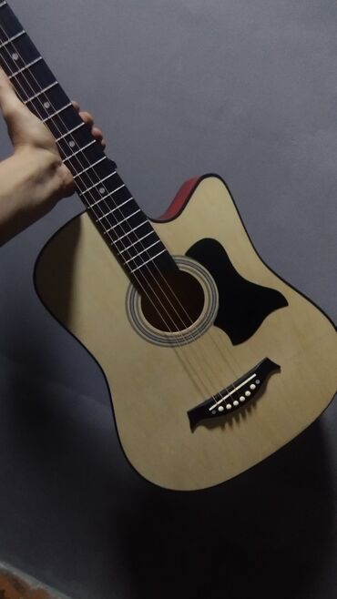 купить гитару дешево: 🎸 Акустическая гитара 38" (новая) Продаю новую гитару 38 размера —