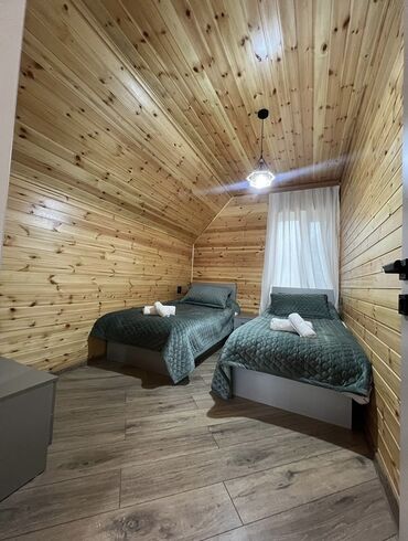 Bağ evlərinin kirayəsi: 96 kv. m, 4 otaqlı, Hovuzlu, Kombi, Qaz, İşıq — 12