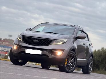 Kia: Kia Sportage: 2 l | 2014 il Krossover — 15