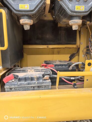 Экскаваторы: Экскаватор, Caterpillar, 2020 г., Гусеничный — 17