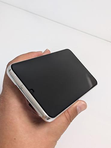samsung c20: Samsung Galaxy S22 Plus, Б/у, 256 ГБ, цвет - Белый, 1 SIM, eSIM — 10