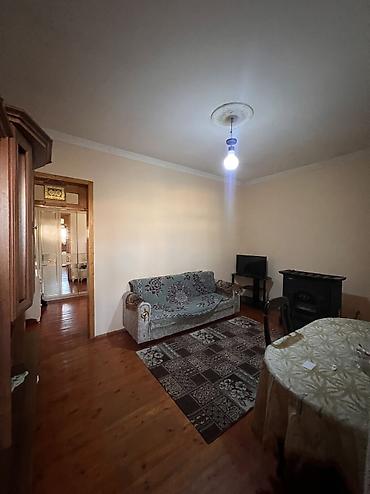 bineqedide: Binəqədi qəs. 2 otaqlı, 65 kv. m — 3