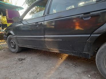 2106 2107: Volkswagen Passat Variant: 1989 г., 1.8 л, Механика, Бензин, Универсал — 6