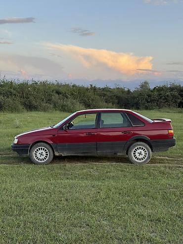 argb controller: Volkswagen Passat: 1989 г., 2 л, Механика, Бензин, Седан — 1