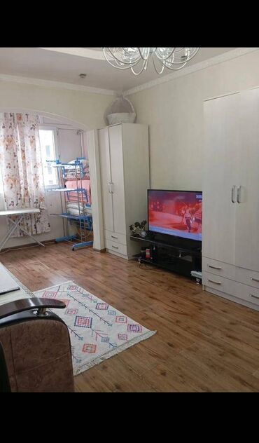 Батирлерди сатуу: 1 бөлмө, 45 кв. м, 106-серия, 8 кабат, Евроремонт