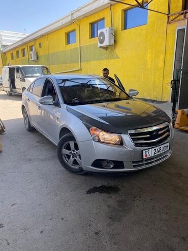 мерс 3 куб дизель: Chevrolet Cruze: 2010 г., 1.8 л, Автоматические, Бензин, Седан