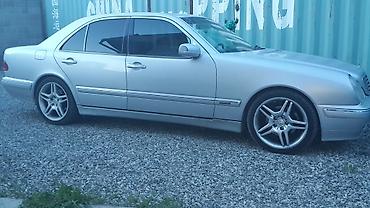 x class: Mercedes-Benz E-Class: 2001 г., 4.3 л, Автомат, Бензин, Седан — 7