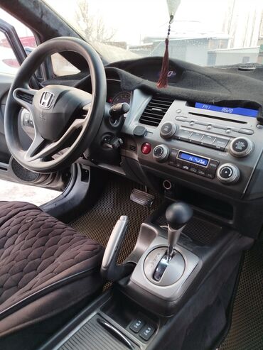 Honda: Honda Civic: 2010 г., 1.8 л, Автомат, Бензин, Седан — 1