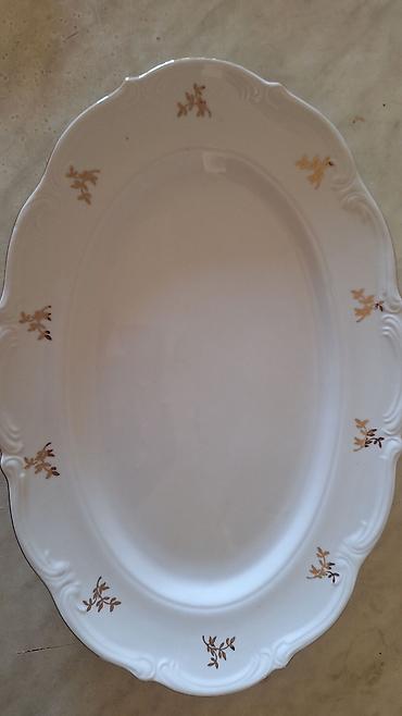 Ostalo posuđe: Tacna NOVA bela od porcelana sa zlatnim detaljima za meze, kolace. i — 2