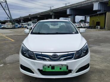 byd зарядка: BYD : 2019 г., 0.1 - engine capacity л, Автомат, Электромобиль, Седан