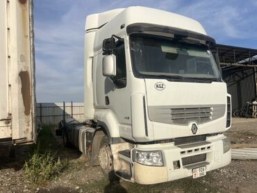продаю трактор т28: Сүйрөгүч, Renault, 2013 г.