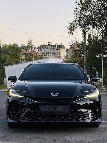 тирактир 80: Toyota Camry: 2024 г., 2 л, Вариатор, Гибрид, Седан — 9