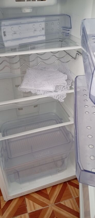 Soyuducular: Yeni 2 qapılı Beko Soyuducu Satılır, rəng - Ağ — 10