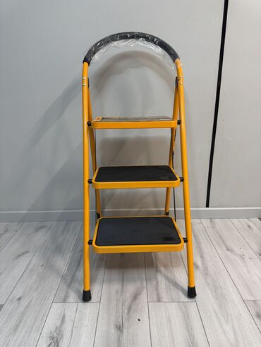 Складные стремянки-лестницы: Складная стремянка-лестница, Материал: Металл, Новый, Для дома, Высота: До 2 м — 13