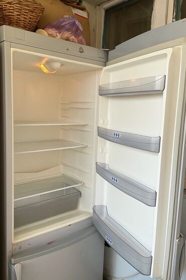 пассивное сетевое оборудование тумен: Холодильник Whirlpool, Б/у, Двухкамерный