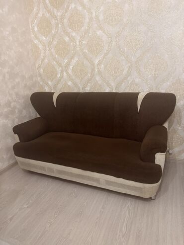 Ütüləmə lövhələri: Divan, 2 kreslo