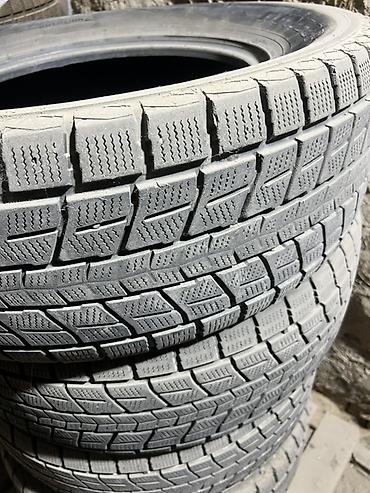 Шины: Зимние шины Dunlop Winter Maxx - Размер: 285/60 R18 В хорошем — 2