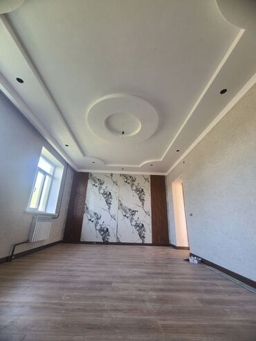 Штукатурка, шпаклевка: Штукатурка стен, Штукатурка потолков, Шпаклевка стен | Травертин, Мокрый шелк Больше 6 лет опыта — 8