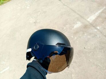 шлем для лыж: •❗Акция до конца недели! . Шлем Каска Чёрного Цвета с Тёмным визором!