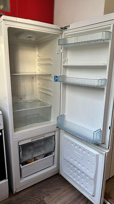 Холодильник Beko, Б/у, Двухкамерный, 55 * 150 *