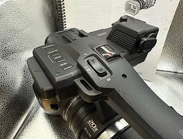 Видеокамеры: Профессиональная видеокамера Panasonic HC‑X1000 4K - прошу 65000 — 9