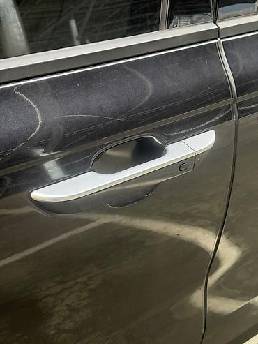Kia: Kia Carnival: 2020 г., Минивэн — 38