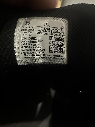 dunk low: Мужские кроссовки, 38.5, Air Jordan, Новый, цвет - Черный, Бесплатная доставка, Платная доставка, Самовывоз — 5