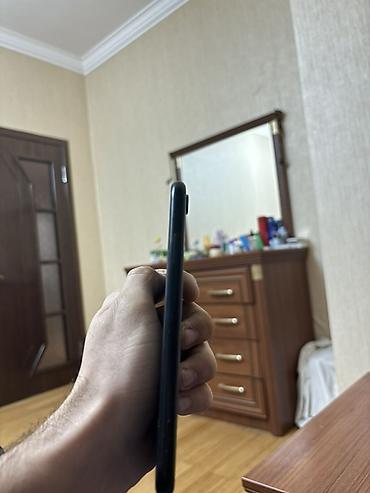 15 iphone: IPhone Xr, Qara, Face ID — 7
