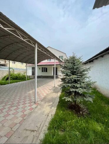 продаю дом район старый толчок: Үй, 185 кв. м, 5 бөлмө, Менчик ээси, Эски ремонт
