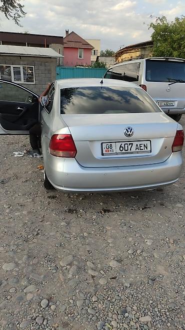 vw vento: Volkswagen Polo: 2010 г., 1.6 л, Механика, Бензин, Седан — 2