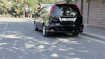 hond: Honda Stream: 2004 г., 1.7 л, Автомат, Бензин, Минивэн — 5