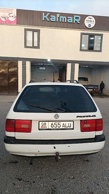 Volkswagen: Volkswagen Passat Variant: 1994 г., 1.8 л, Механика, Бензин, Универсал — 3